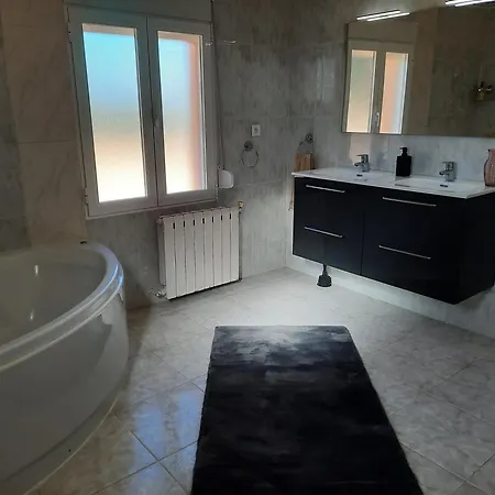 Casa Nicole Villa *